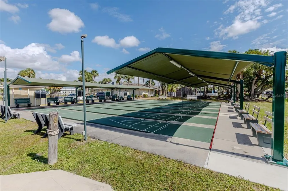 2100 Kings Hwy, Port Charlotte, FL 33980