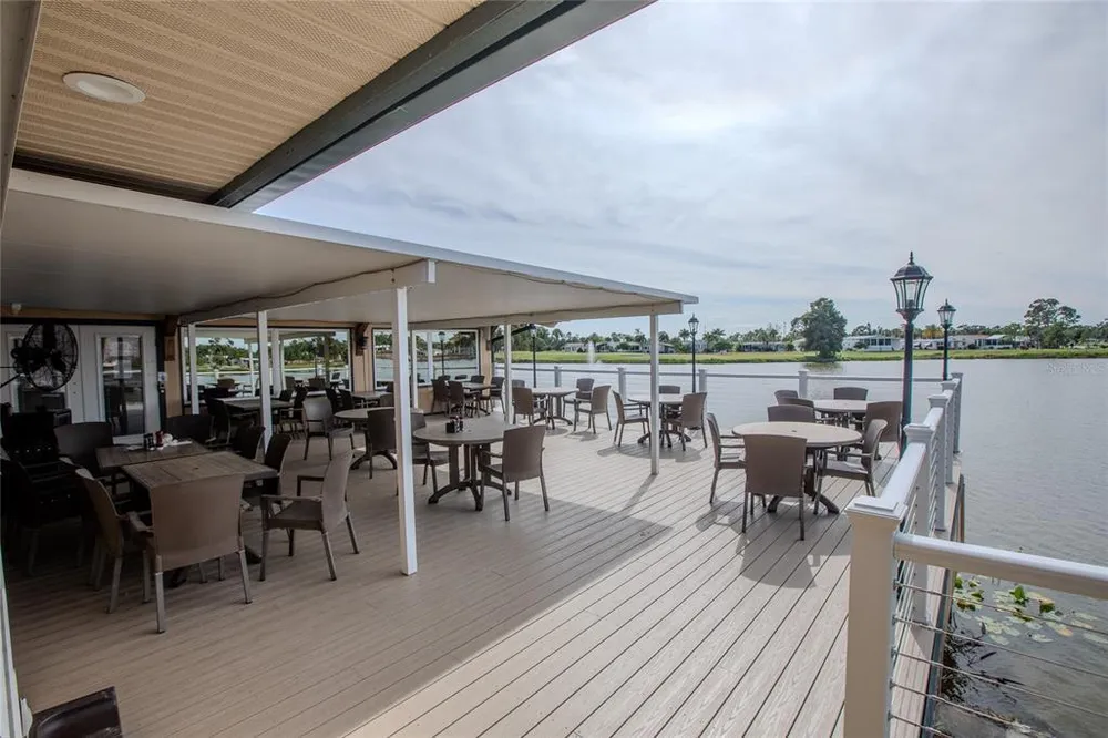 2100 Kings Hwy, Port Charlotte, FL 33980