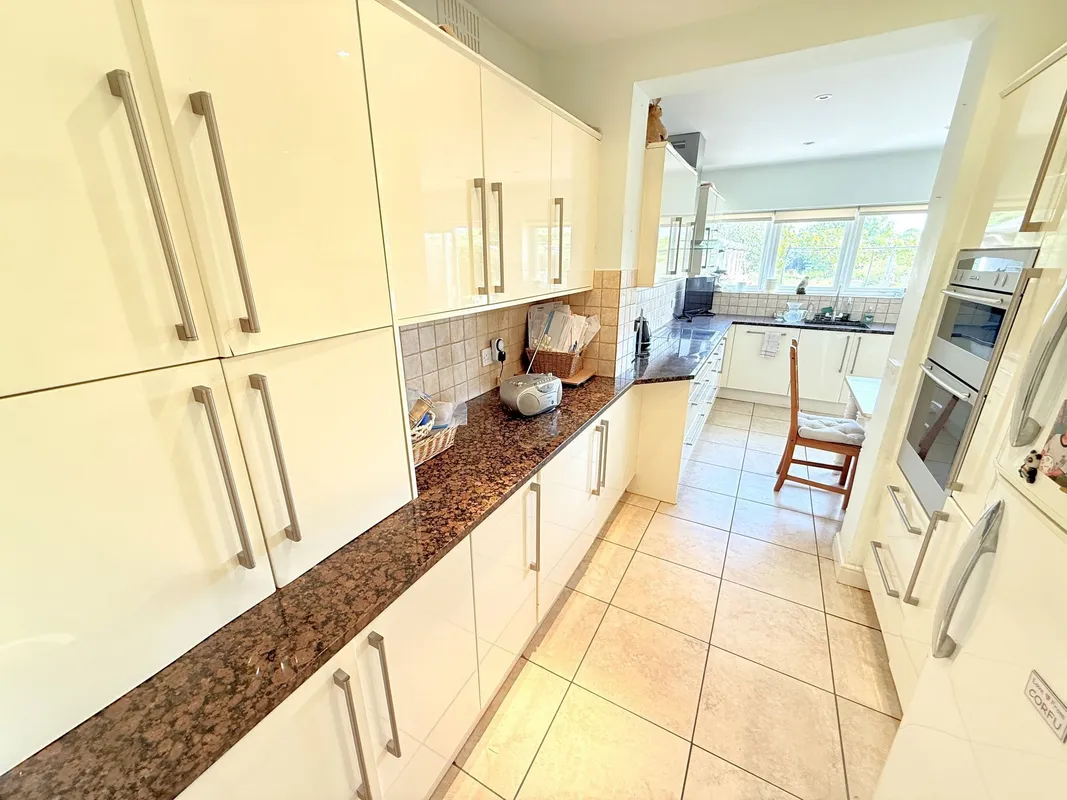 Crescent Road, Barnet, EN4