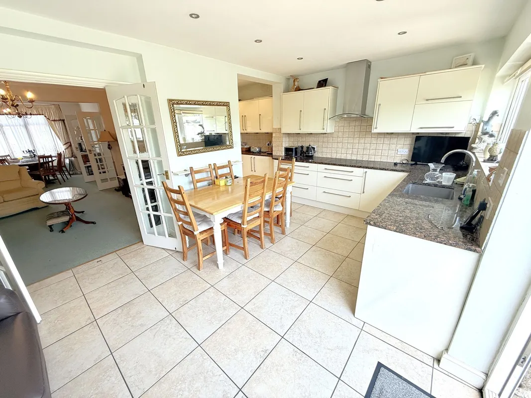 Crescent Road, Barnet, EN4