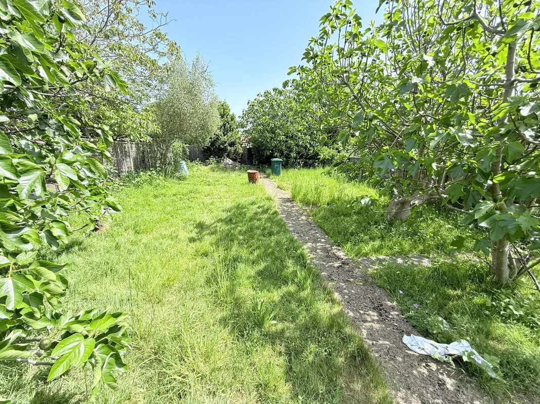 Crescent Road, Barnet, EN4