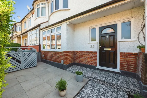 Pinnocks Avenue, Gravesend, Kent, DA11
