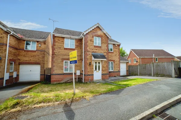 Mercia Court, Huthwaite, Sutton-in-As...