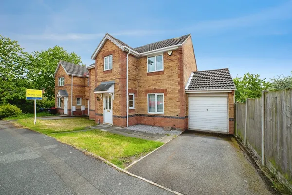 Mercia Court, Huthwaite, Sutton-in-As...