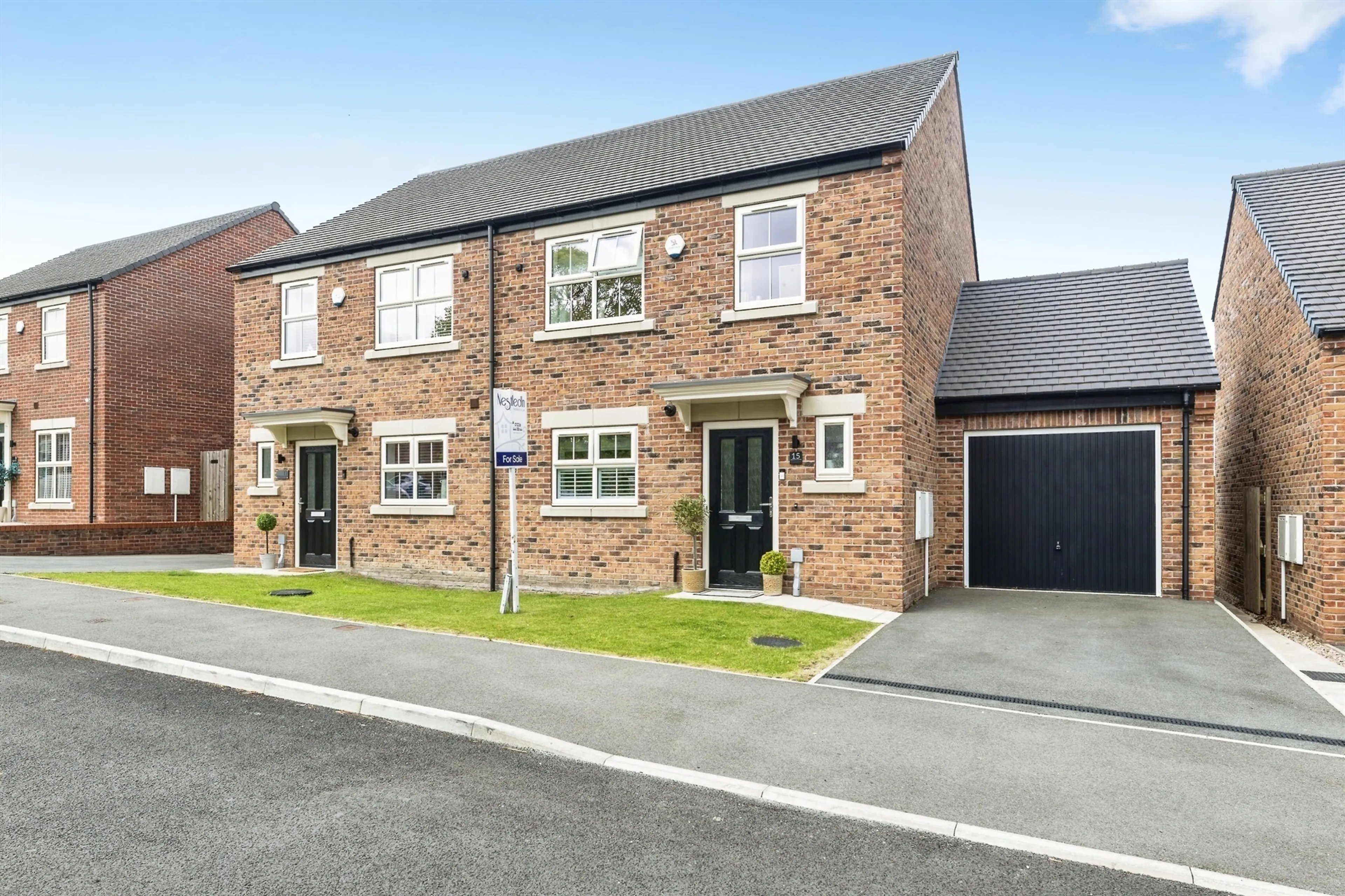 Property at Paddock Close, Brierley, Barnsley