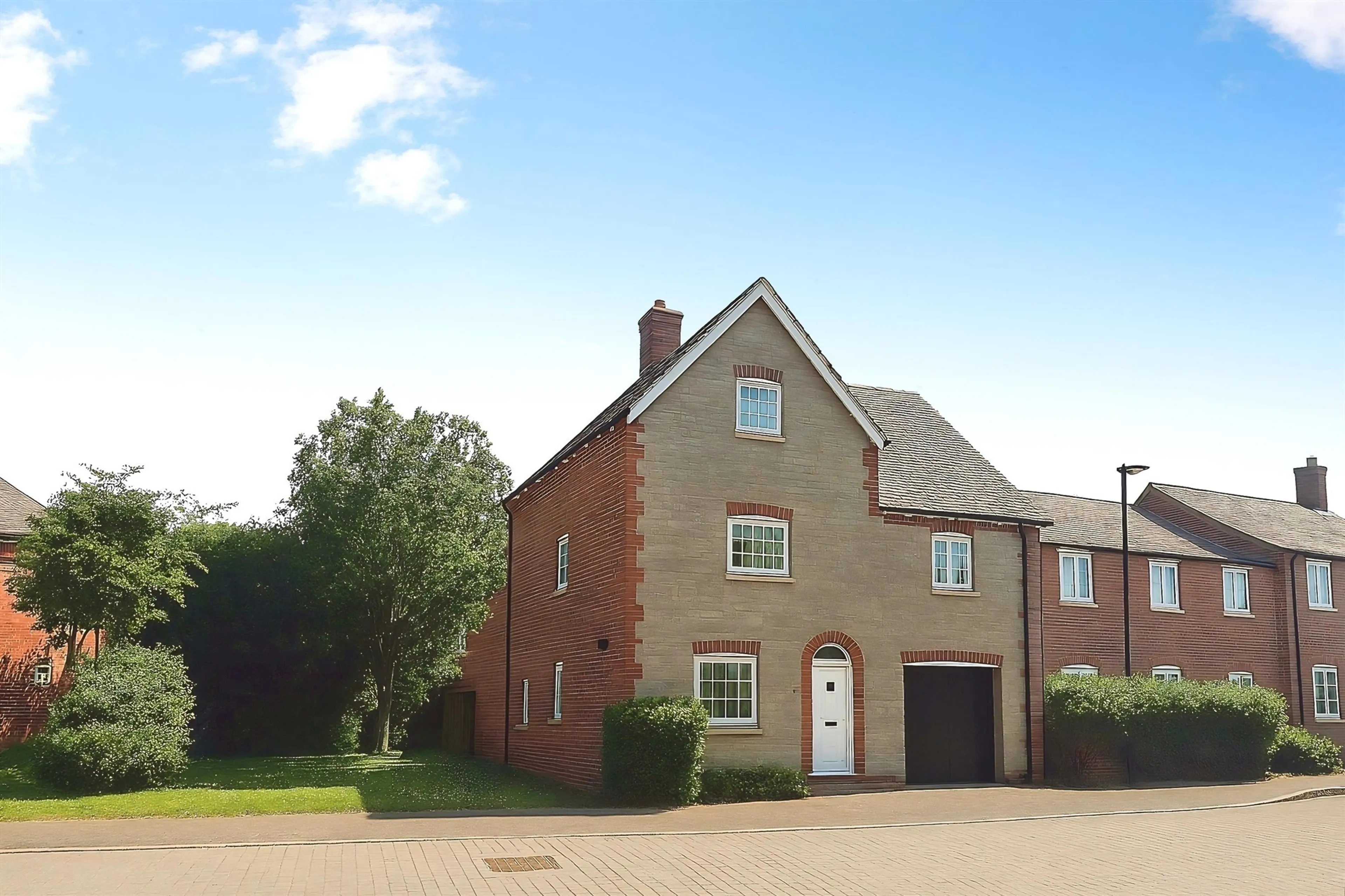 Property photo 0