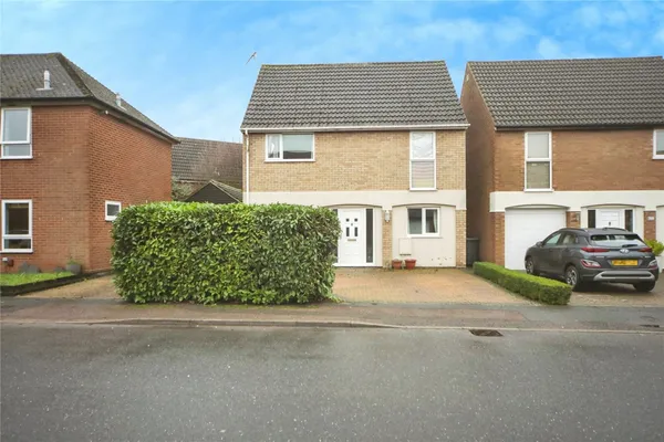 Raedwald Drive, Bury St. Edmunds, Suf..., Suffolk