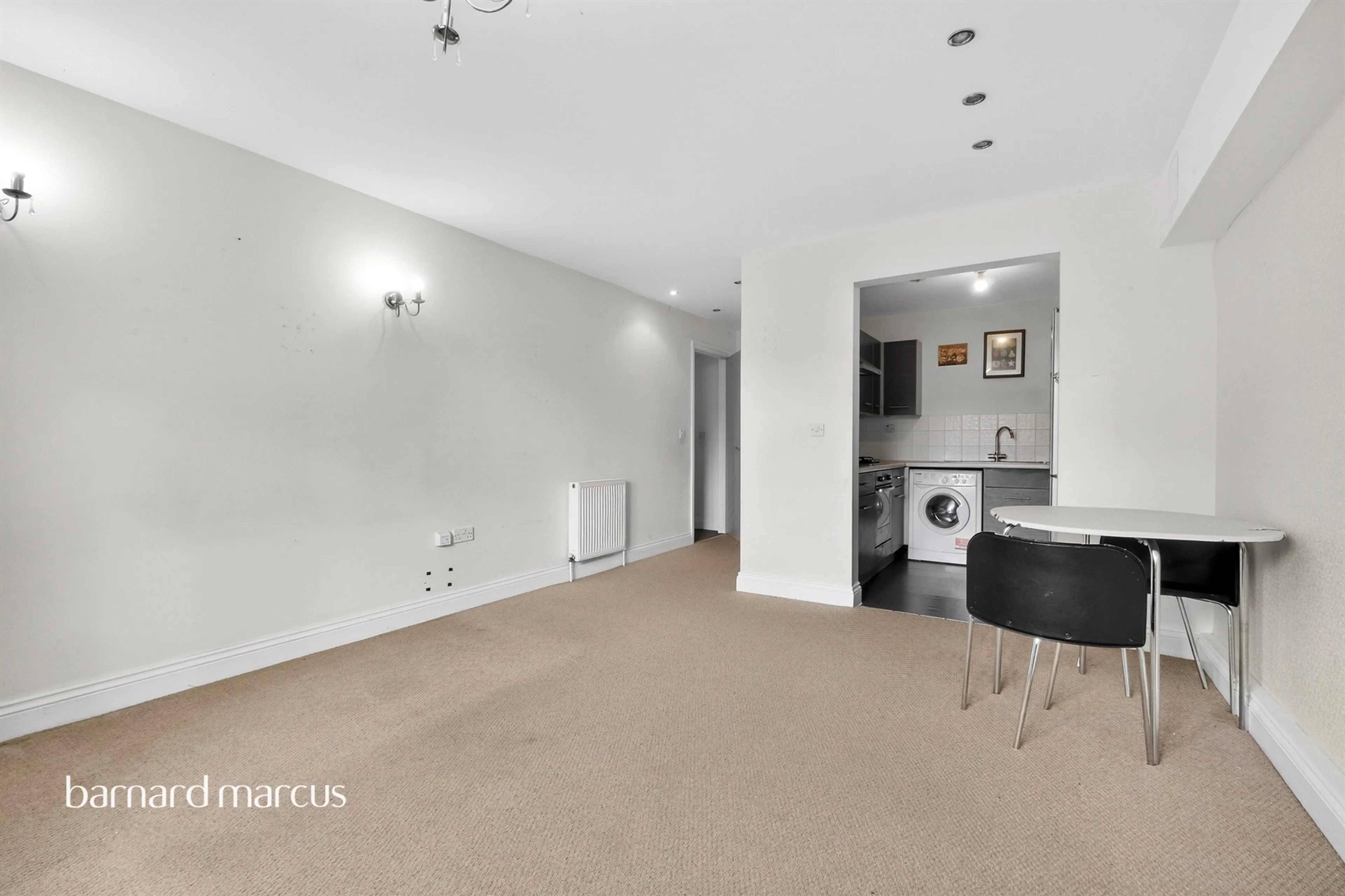 Property at Sanderstead Road, South Croydon