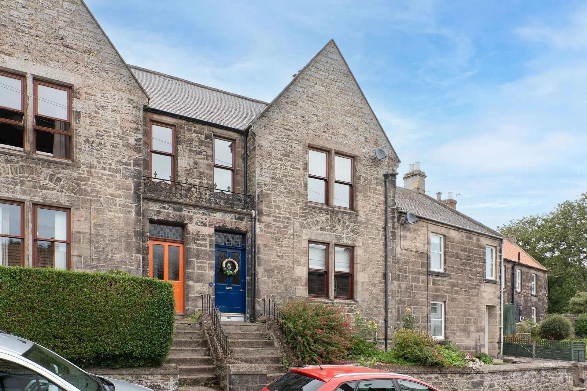Property photo top 0