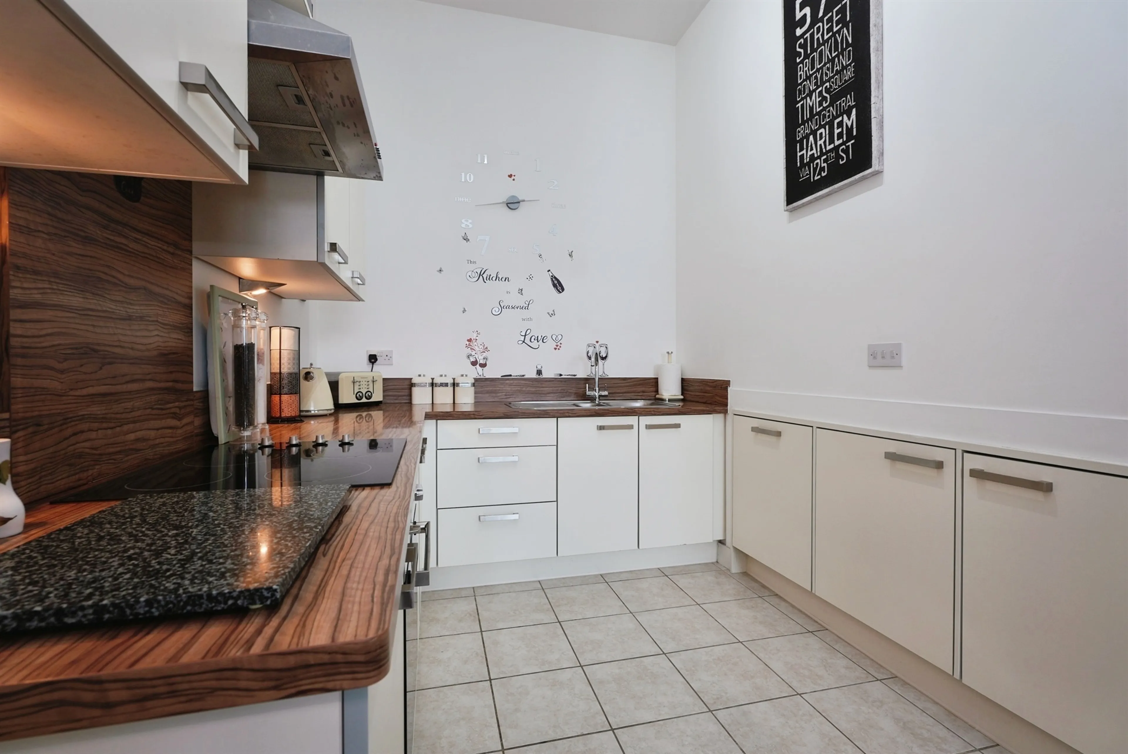 Property at Dewsbury Road, ELLAND