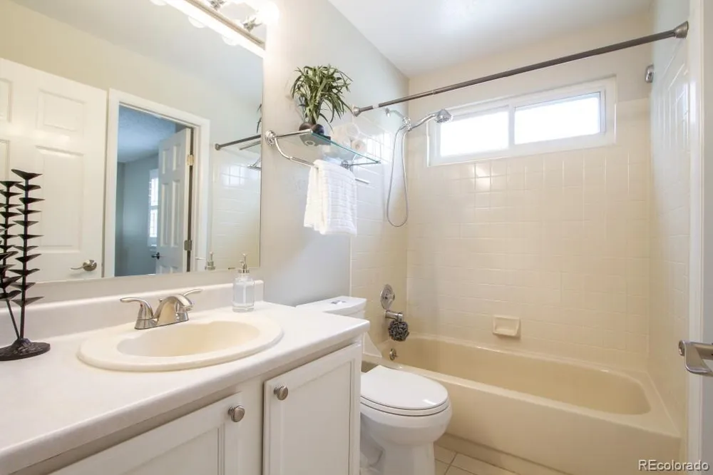 5069 W 62nd Ave, Arvada, CO 80003