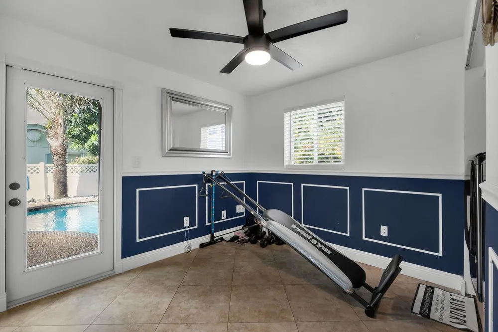 7601 NW 41st St, Coral Springs, FL 33065