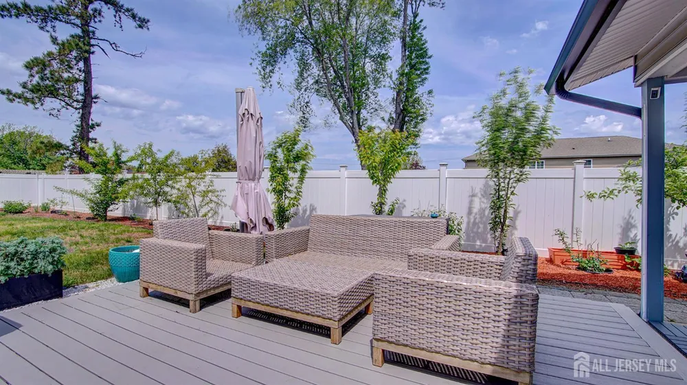 107 Monmouth Rd, Monroe, NJ 08831