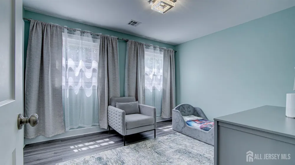 107 Monmouth Rd, Monroe, NJ 08831