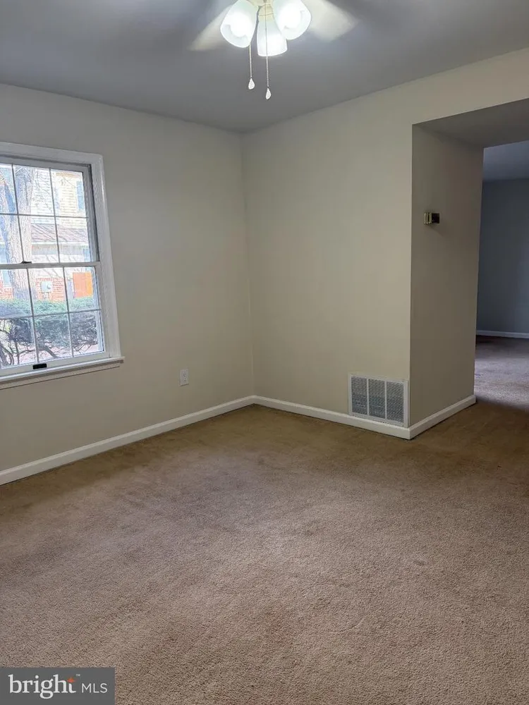 2404 Whitpain Hills, Blue Bell, PA 19422