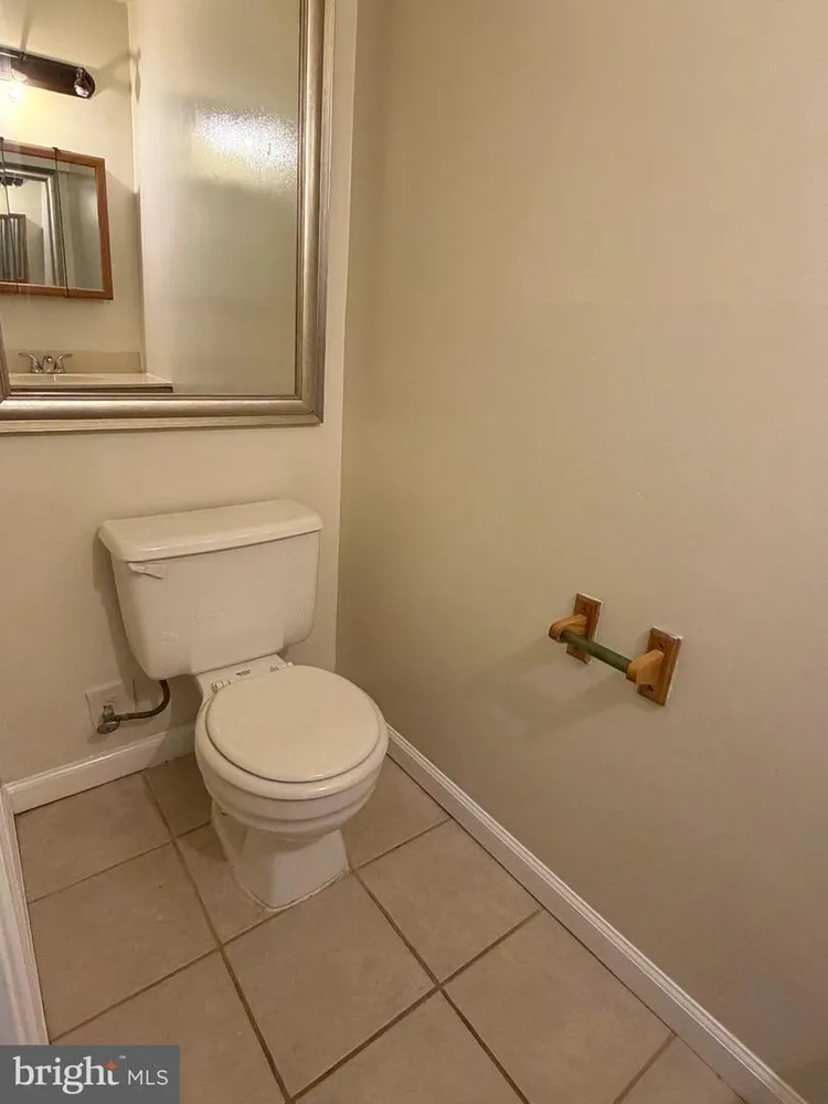 2404 Whitpain Hills, Blue Bell, PA 19422