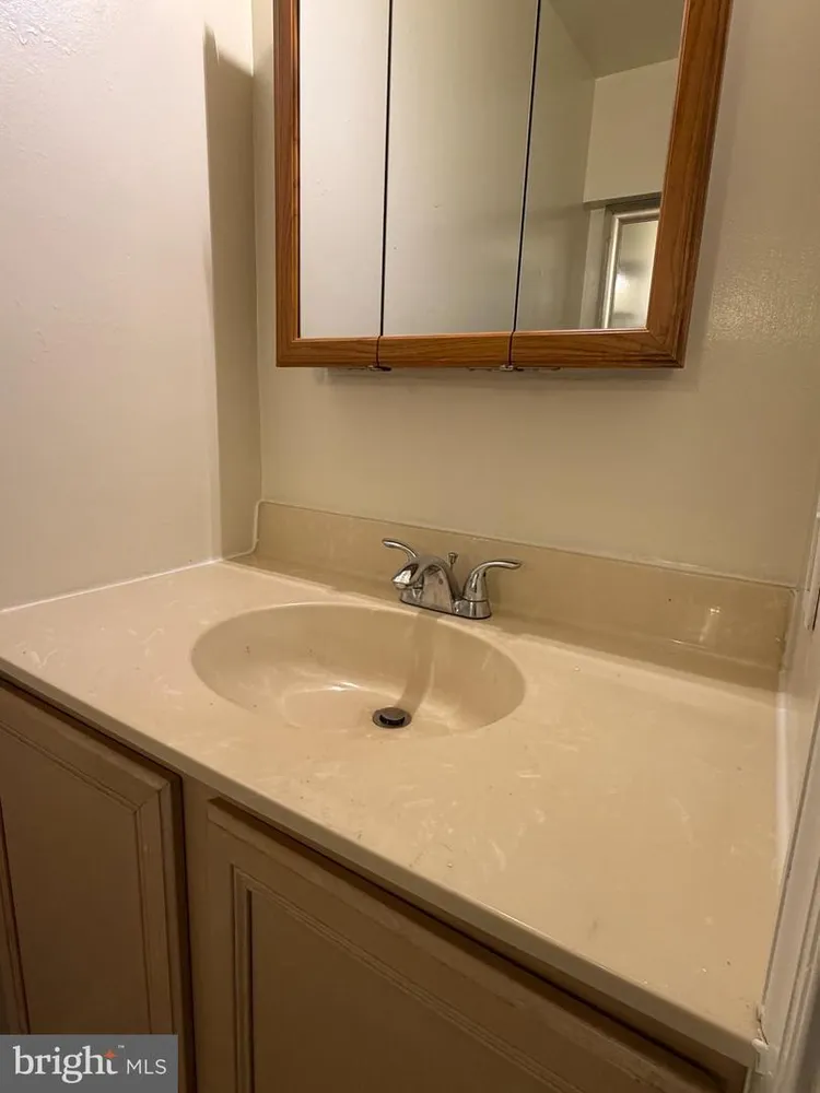 2404 Whitpain Hills, Blue Bell, PA 19422