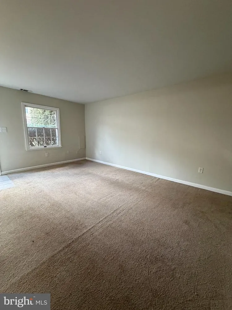 2404 Whitpain Hills, Blue Bell, PA 19422