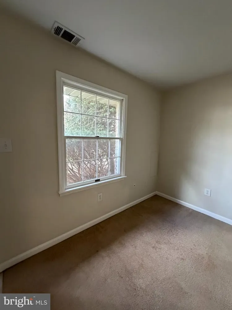 2404 Whitpain Hills, Blue Bell, PA 19422