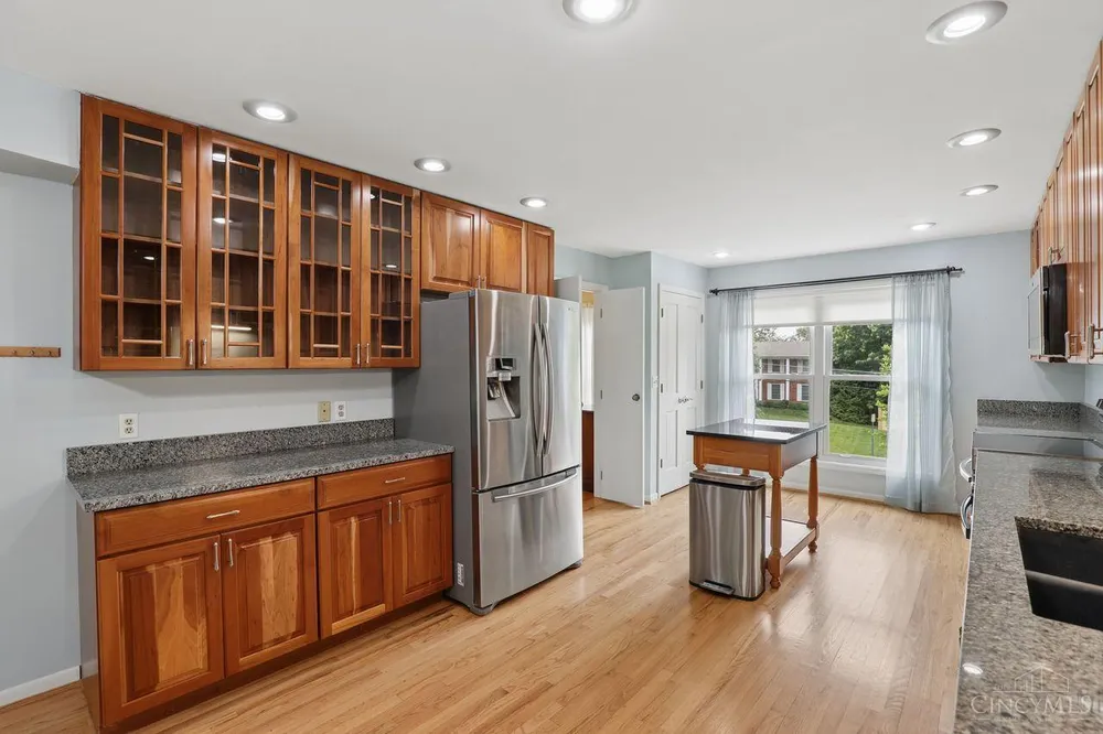 7116 Hamilton Hills Dr, Cincinnati, OH 45244