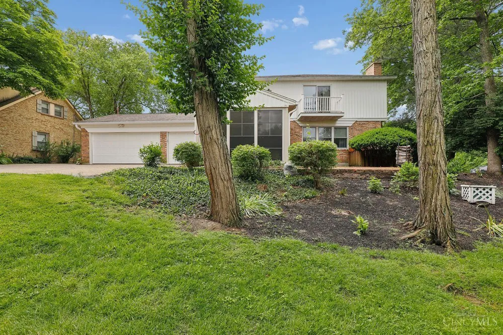 7116 Hamilton Hills Dr, Cincinnati, OH 45244
