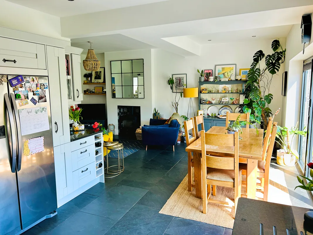 LOUGHER GARDENS, PORTHCAWL, CF36 3BJ