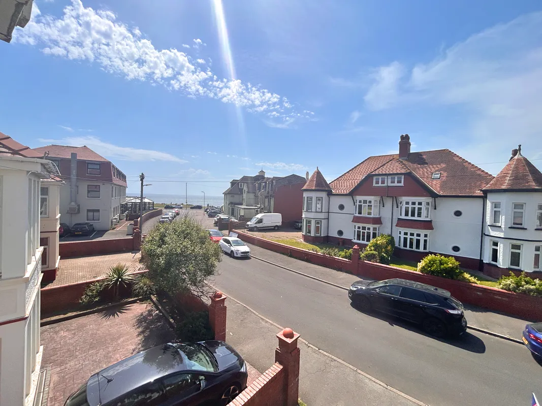 LOUGHER GARDENS, PORTHCAWL, CF36 3BJ