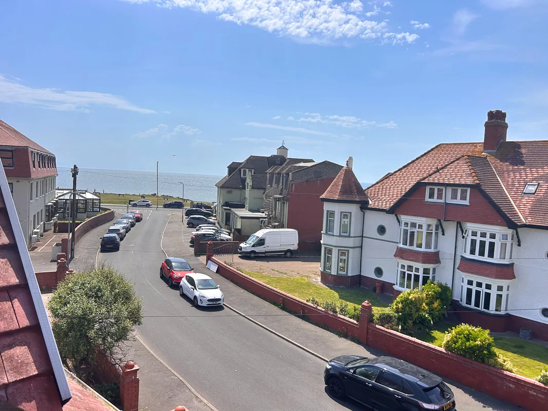 LOUGHER GARDENS, PORTHCAWL, CF36 3BJ