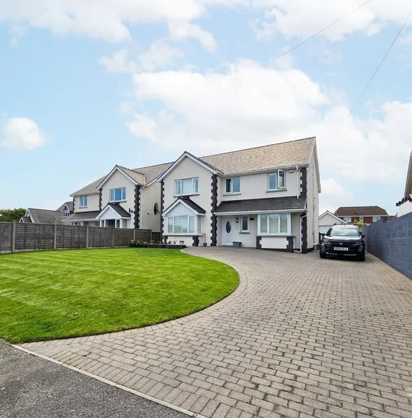 Penllwynrhodyn Road, Llanelli, Carmar...