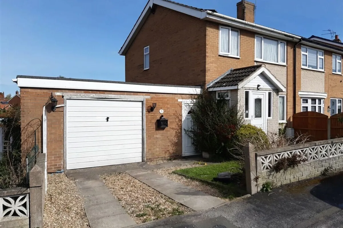Russell Avenue, Harworth, DONCASTER