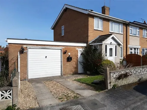 Russell Avenue, Harworth, DONCASTERphoto