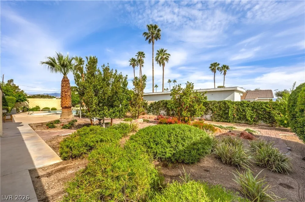 6510 Darby Ave, Las Vegas, NV 89146-6518