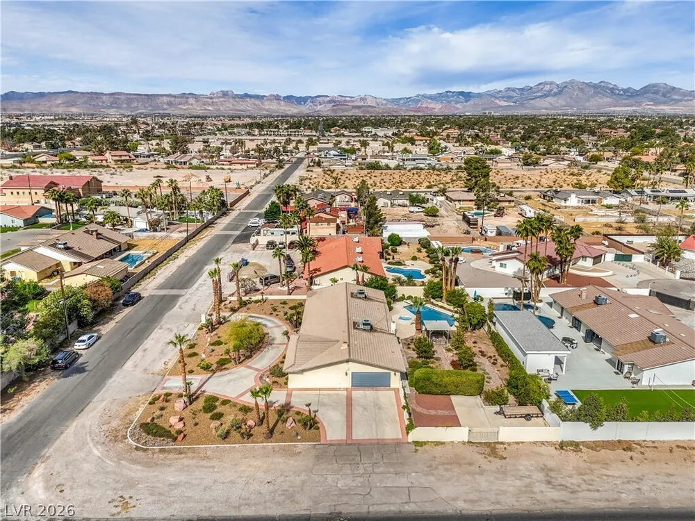 6510 Darby Ave, Las Vegas, NV 89146-6518