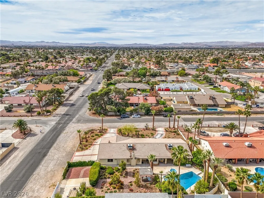 6510 Darby Ave, Las Vegas, NV 89146-6518