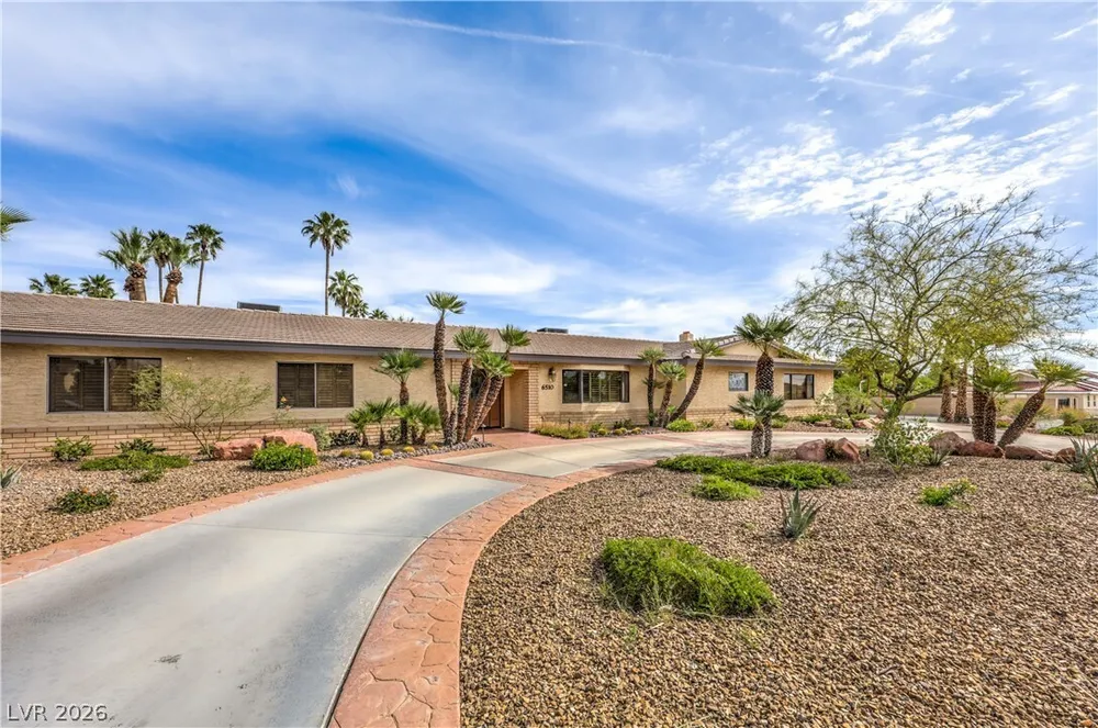 6510 Darby Ave, Las Vegas, NV 89146-6518