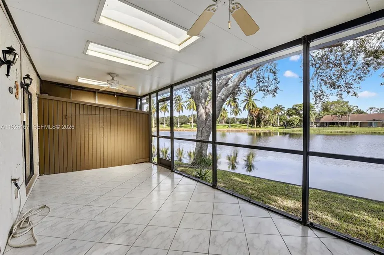 9703 N New River Canal Rd, Plantation, FL 33324