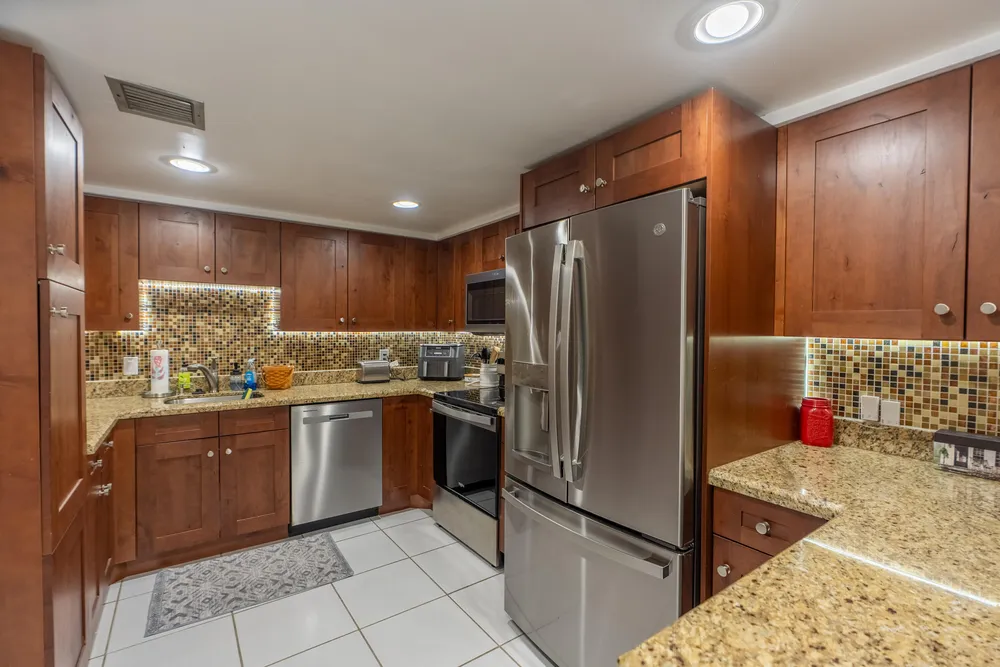 16401 Golf Club Rd, Weston, FL 33326