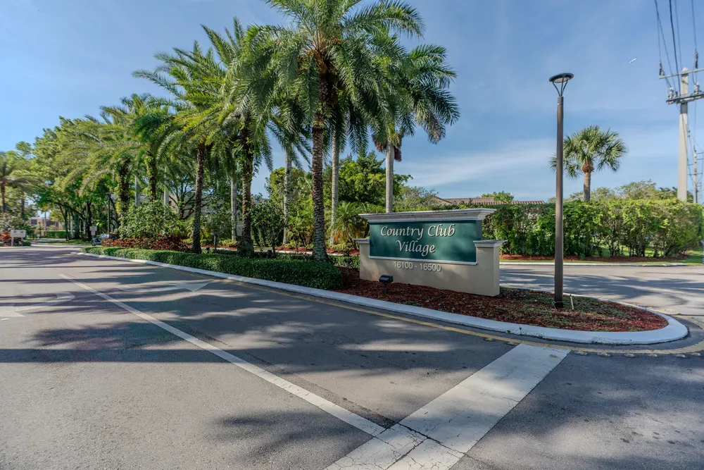 16401 Golf Club Rd, Weston, FL 33326