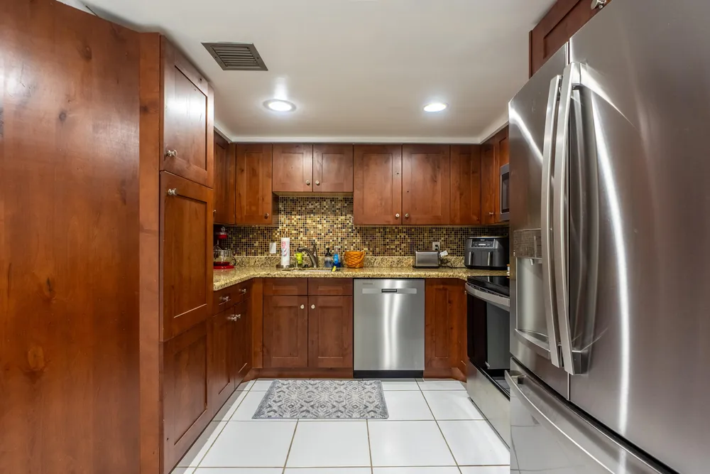 16401 Golf Club Rd, Weston, FL 33326