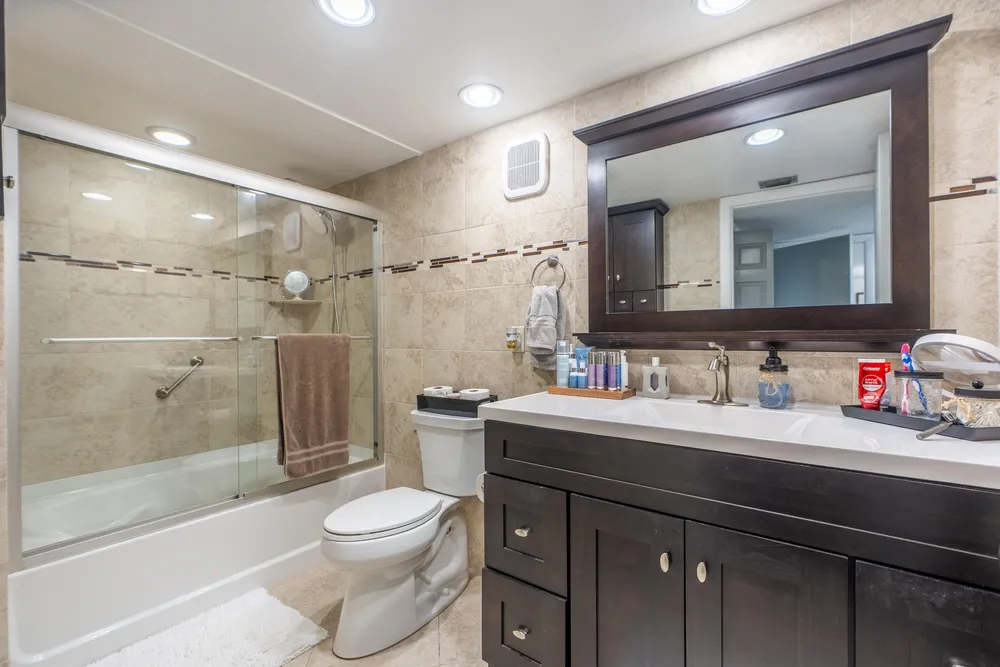 16401 Golf Club Rd, Weston, FL 33326