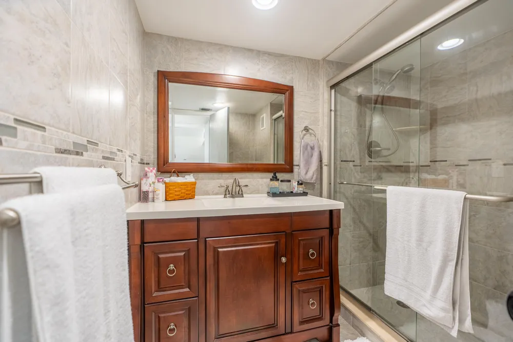 16401 Golf Club Rd, Weston, FL 33326