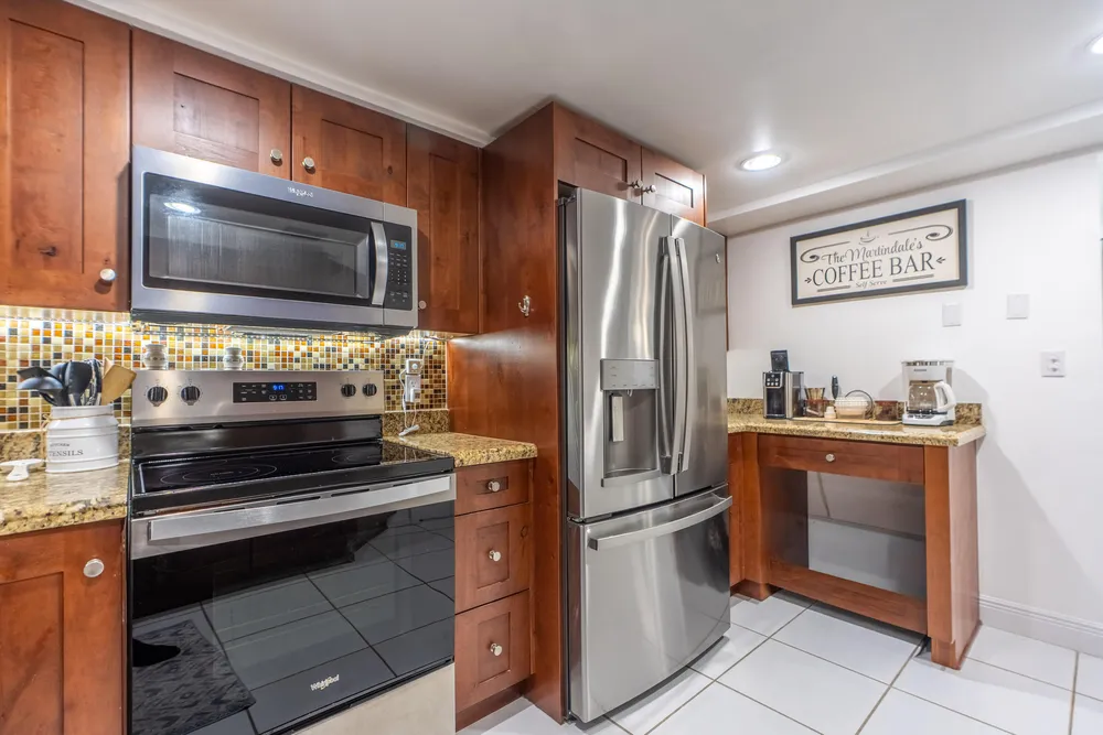 16401 Golf Club Rd, Weston, FL 33326