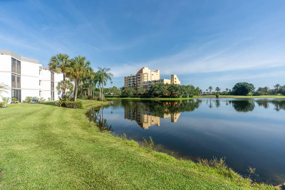 16401 Golf Club Rd, Weston, FL 33326