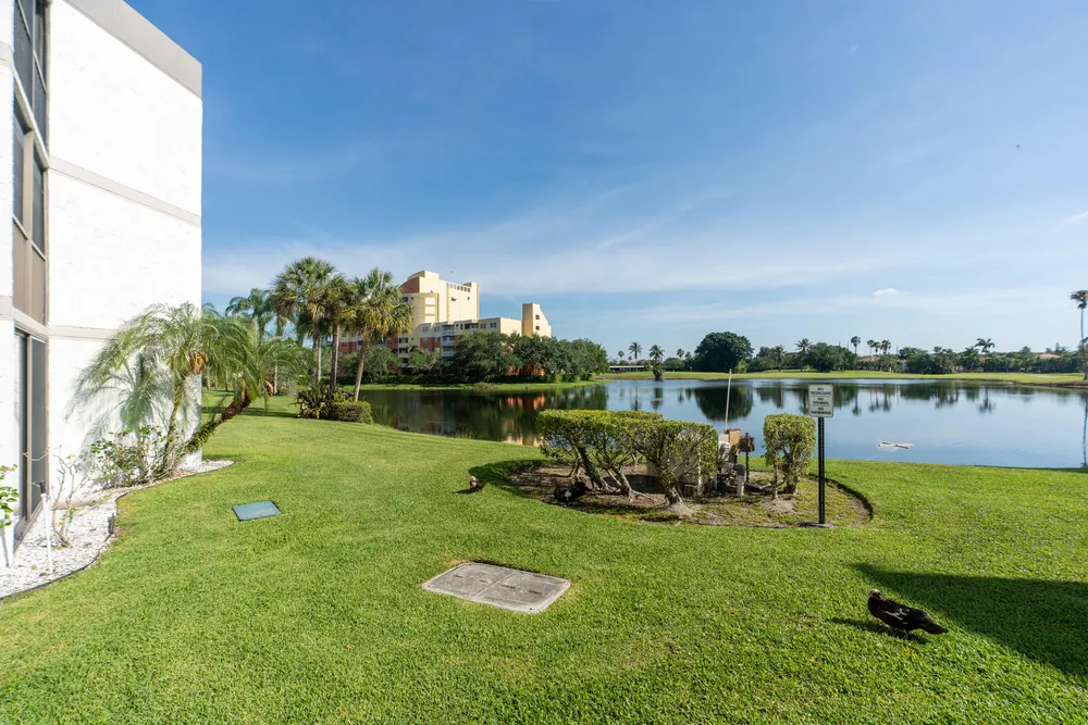 16401 Golf Club Rd, Weston, FL 33326