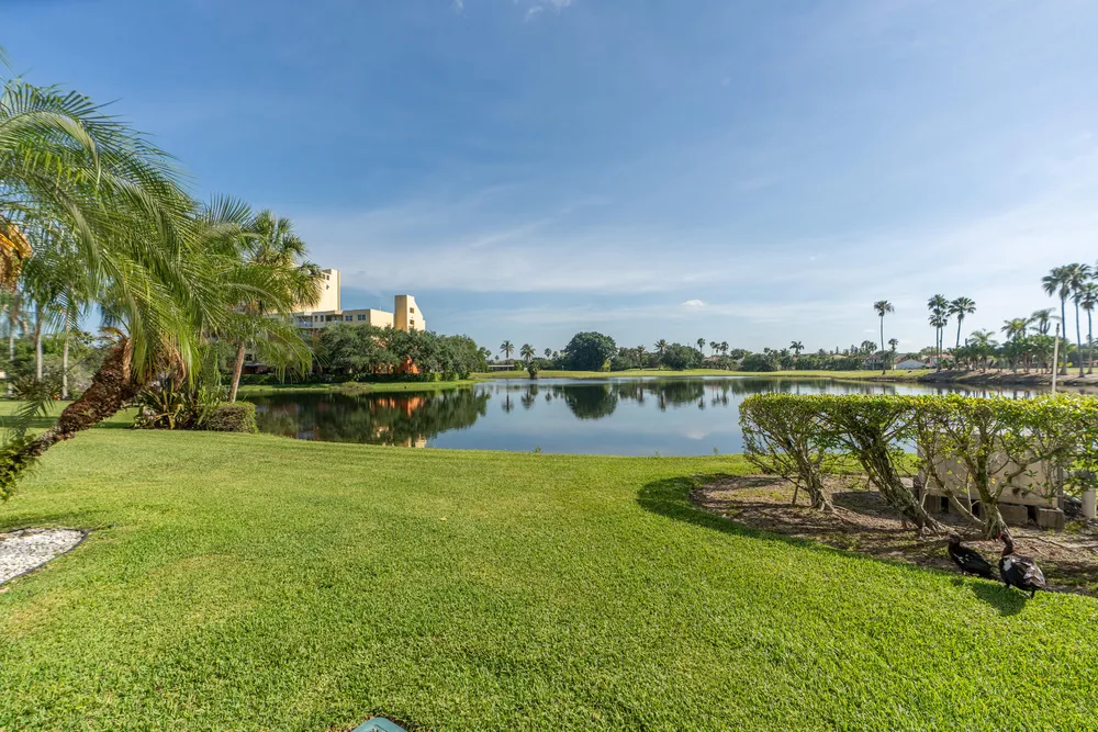 16401 Golf Club Rd, Weston, FL 33326