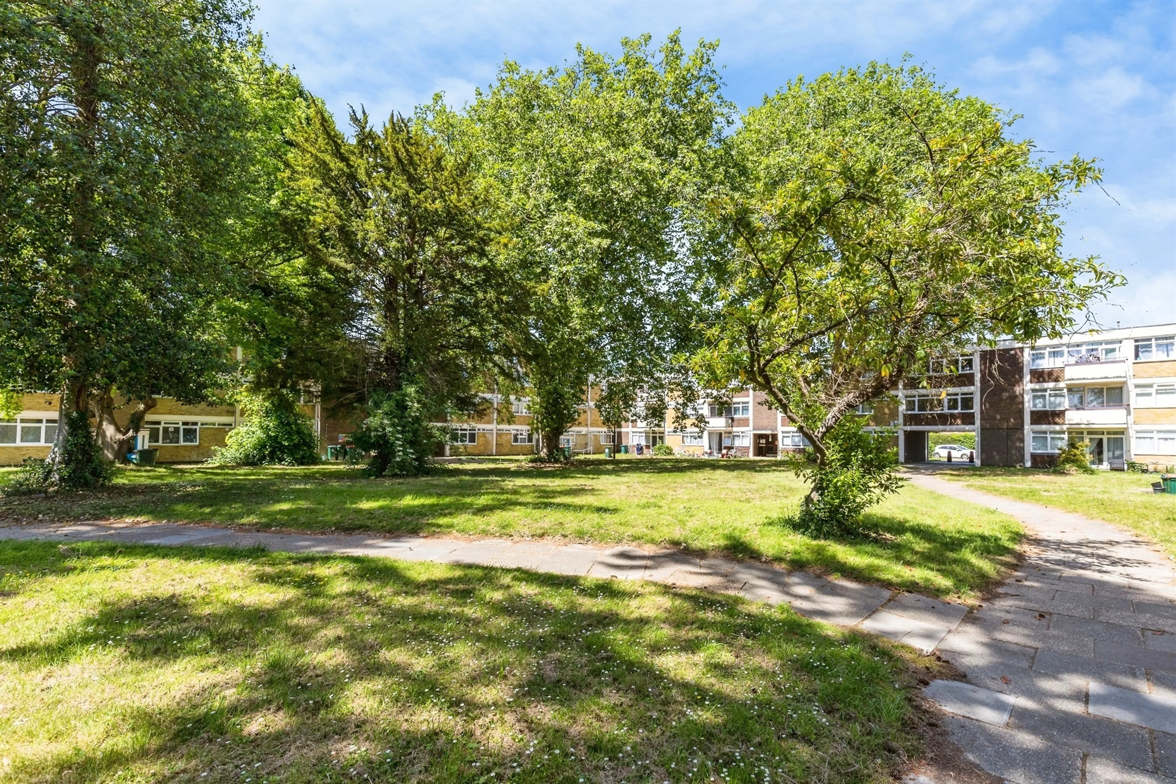 Property at Ifield Drive, Crawley