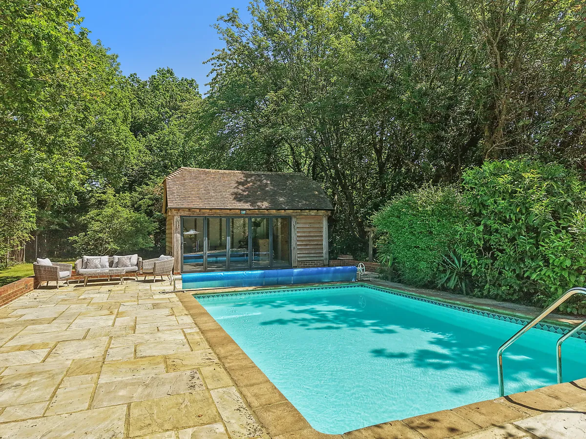 Ifield Road, Charlwood, Horley, Surrey, RH6