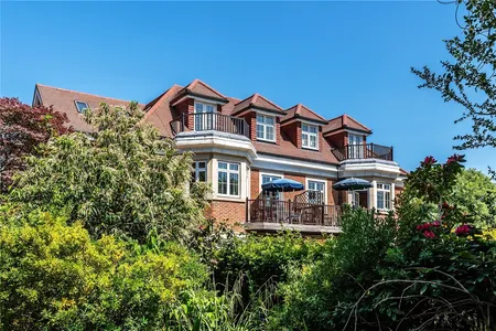 Flanchford Road, Reigate, RH2