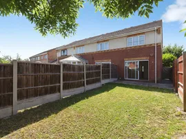 Great Galley Close, Barking thumb 2