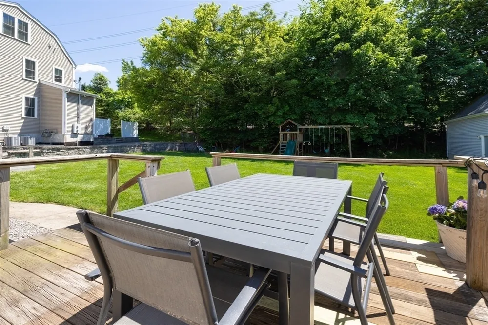 46 Howland St, Needham, MA 02492